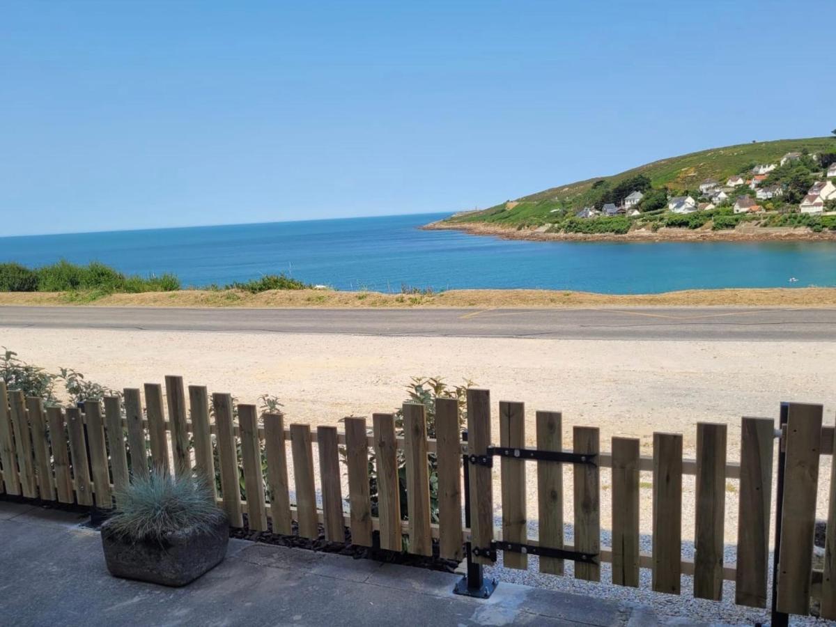 Au Petit Brick - Cosy Beachfront House Maupertus-sur-Mer Екстериор снимка